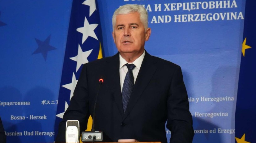 Čović najavio novi sastanak državne koalicije: Mogu me smijeniti onaj gore i Šmit