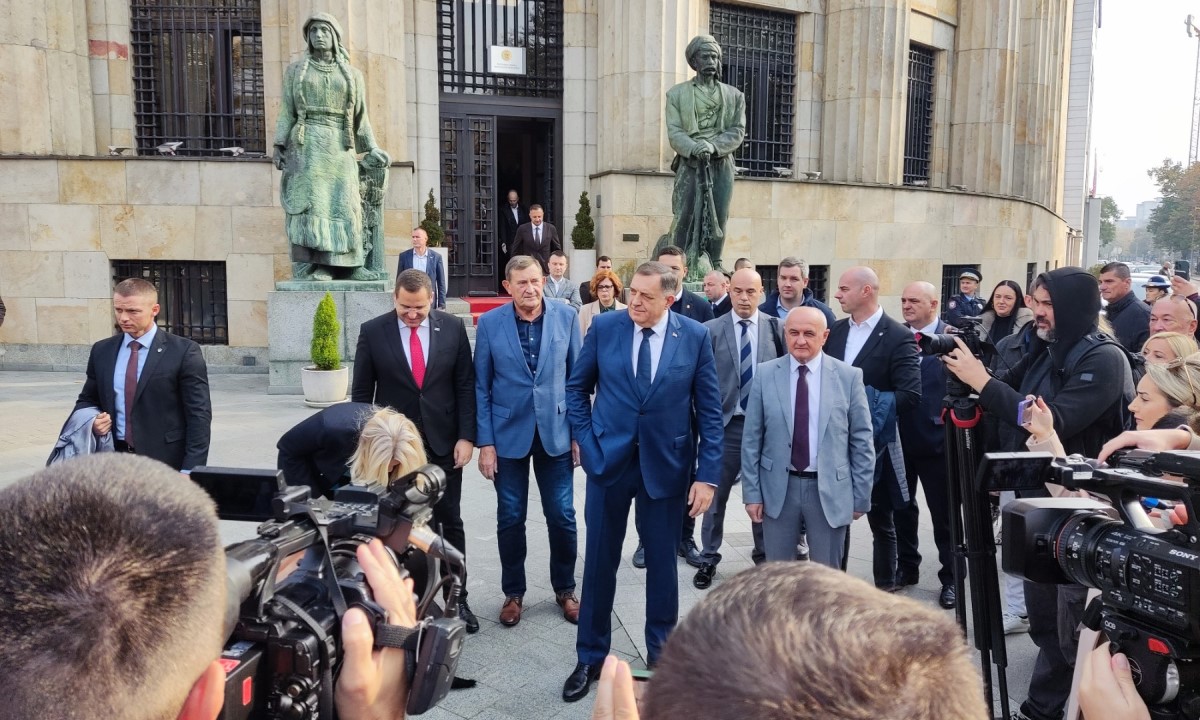 Dodik objasnio zašto je organizovao proslavu Trampove pobjede: Kad već američka Ambasada u Sarajevu nije FOTO