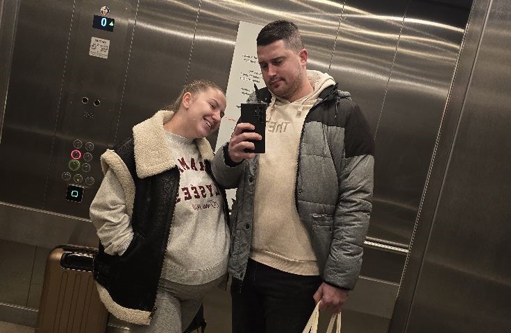 Suprug djevojke koja je preminula tokom poroda neutješan: “Živote, sad si na boljem mjestu”