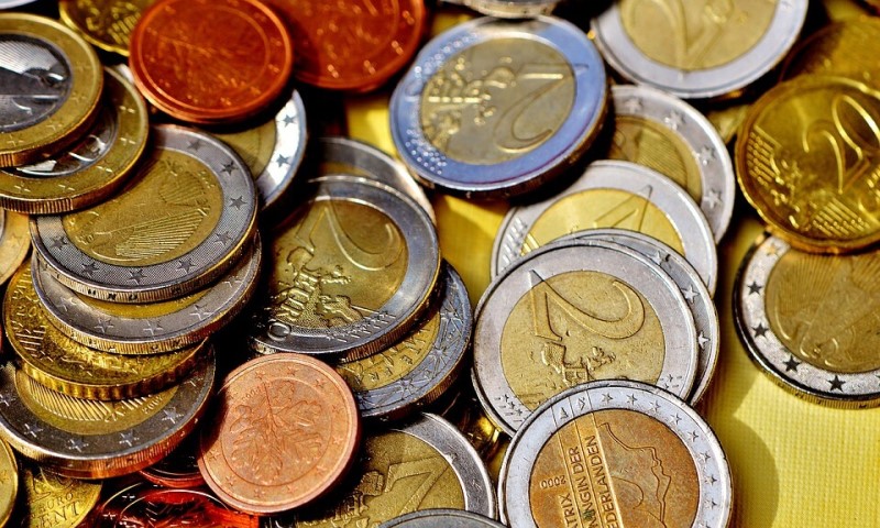 Gotovina još uvijek nije nestala: Digitalni evro stiže tek iza 2027. godine