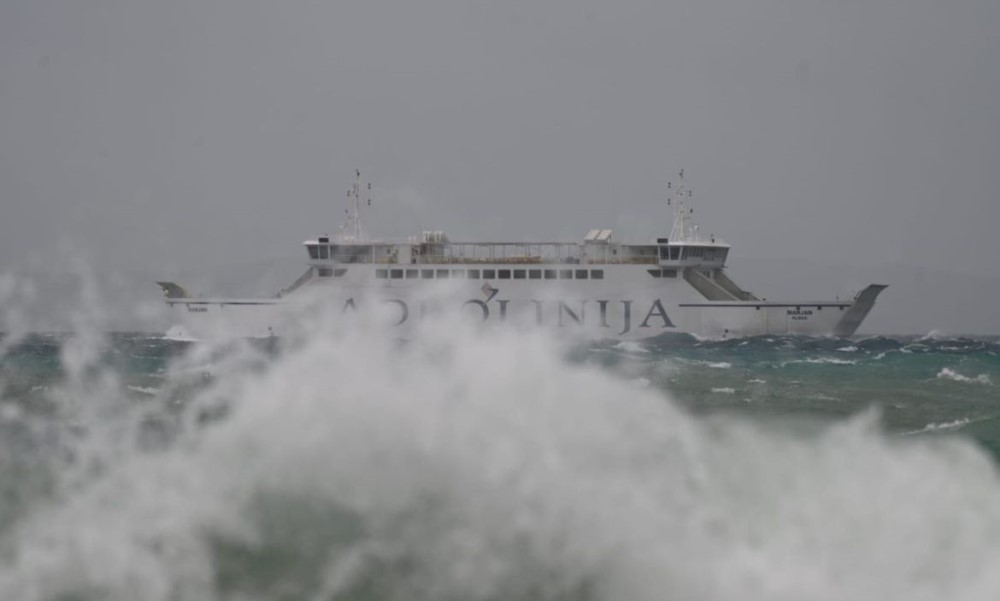 Nova drama na trajektu Jadrolinije: Uključili se sigurnosni alarmi
