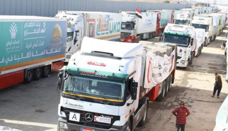 “Glad, očaj i zabrinutost…”: Petnaest kamiona sa hranom opljačkano u Pojasu Gaze