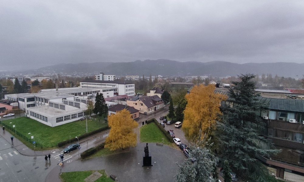 Tmurna jesen: Sutra oblačno, poslije podne slabe padavine