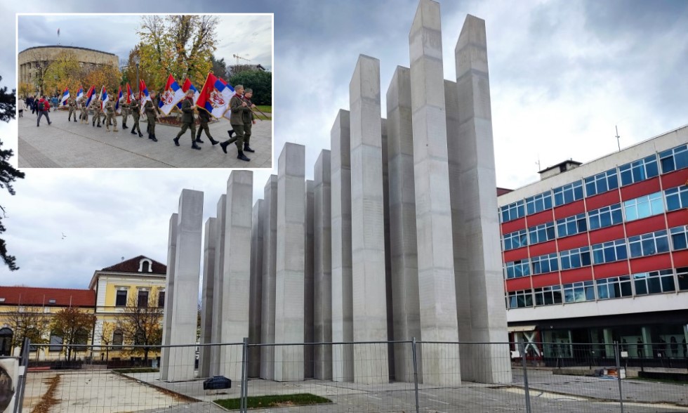 Dvije slike Banjaluke: Poruke jedinstva i hvalospjev vojnicima, a spomenik preko puta više niko ne gradi FOTO/VIDEO