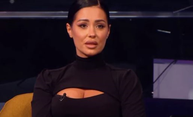 Aleksandra Bursać donijela odluku: Pjevačica objavila simbolično ime nasljednice FOTO