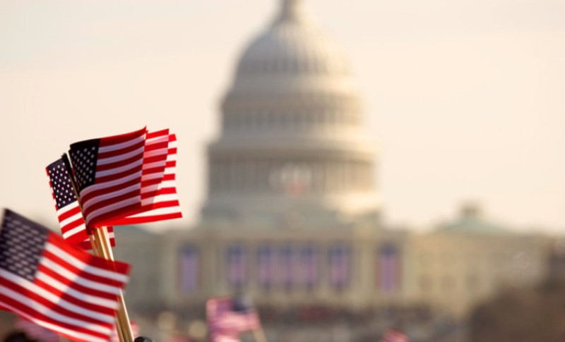 Tramp poručio da će zaustaviti “transrodno ludilo”: U SAD-u će postojati samo dva pola