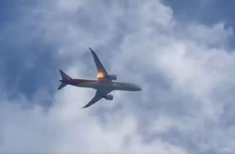 Drama na nebu iznad Rima: Požar na avionu sa 250 putnika, letjelica ispustila gorivo VIDEO