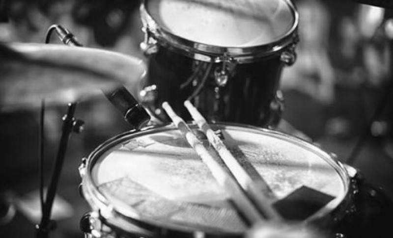 Kćerka potvrdila tužnu vijest: Legendarni džez bubnjar preminuo u 82. godini VIDEO