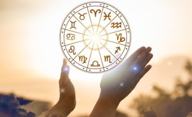 Horoskop za utorak: Blizanci demotivisani, Vagu tračaju, Vodolija sumnja u sebe…