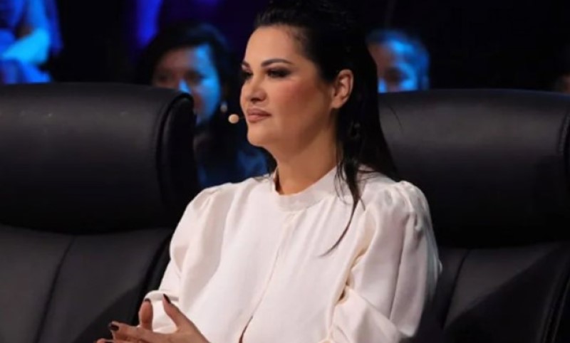 Jana o krahu biznisa: Pjevačica otvorila restoran, ali je nakon dvije sedmice stavila ključ u bravu