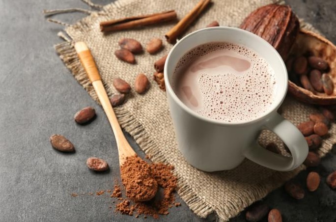 Svi smo ga pili kao djeca: Pripremite sebi topli kakao napitak, zdrav i ukusan