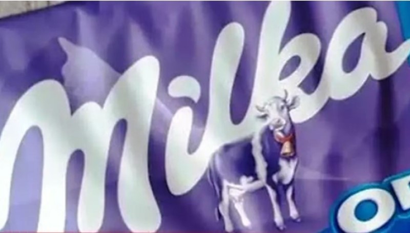 Ne jedite ni slučajno! Povlači se Milka čokolada sa karamelom, evo šta su kupci pronašli