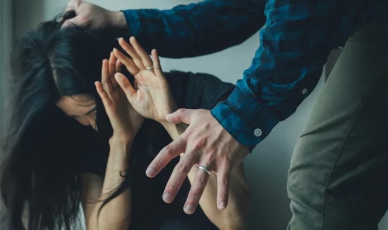 Njenu vezu smatrao sramotom za porodicu: Otac izbo nožem kćerku od 15 godina