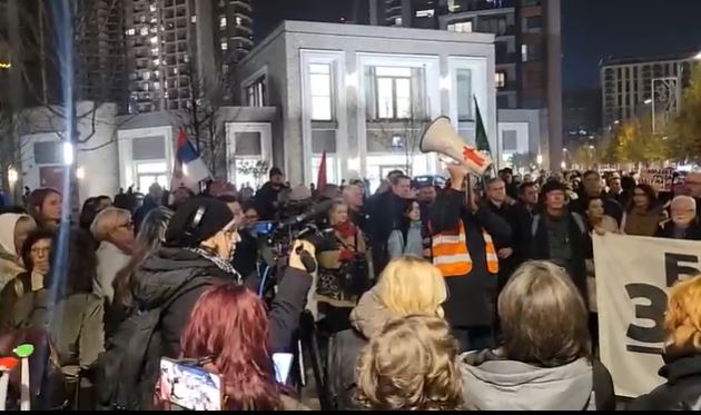 Incidenti u Beogradu: Napad na učesnike protesta protiv rušenja Starog savskog mosta VIDEO