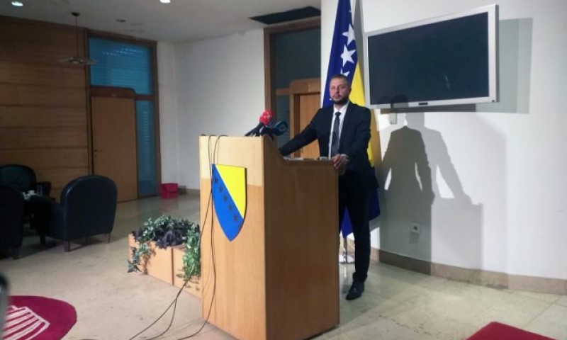 Nešković o sjednici Doma naroda: Čović upao u sopstvenu zamku