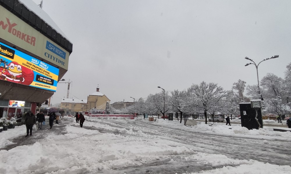 Zima se stigla! Danas snijeg u većini predjela