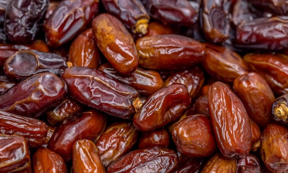 Prirodna energija iz ploda pustinje: Zašto su datule supernamirnica za srce, kožu i kosu