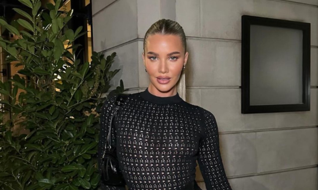 Sve oči su uprte u njih: Zvijezda britanskog rijalitija zavela igrača Junajteda FOTO