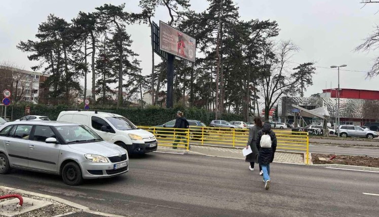 Nigdje pješačkog prelaza: Kružni tok kod kampusa studentima utjeruje strah u kosti VIDEO