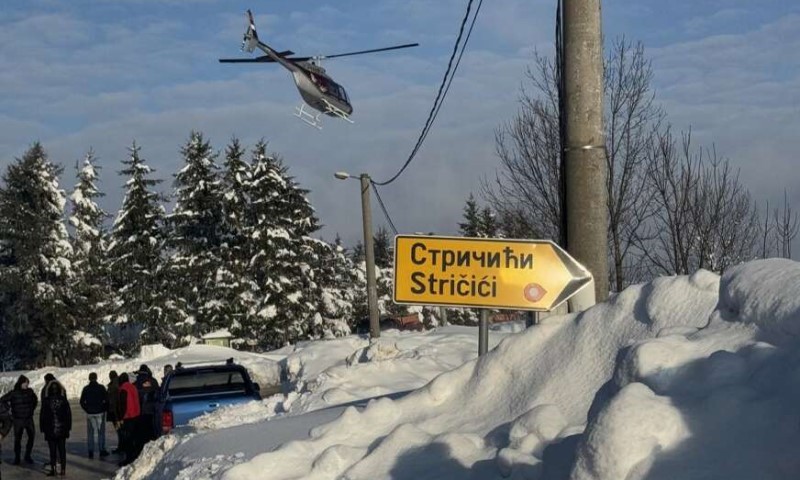 Pomaže i Helikopterski servis: Dopremaju se hrana i lijekovi selima na Manjači