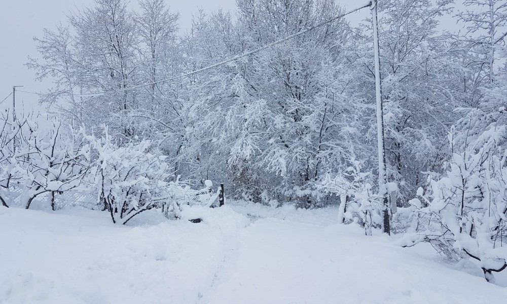 Sablasna fotografija nevremena u BiH: Ljudi bez struje, snijeg ogroman FOTO