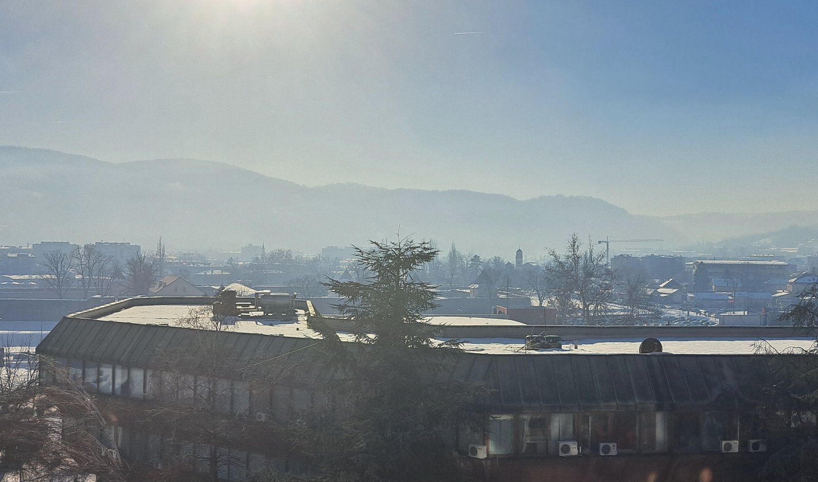 Ne izlazite bez prijeke potrebe: Vazduh u Banjaluci opasan po zdravlje