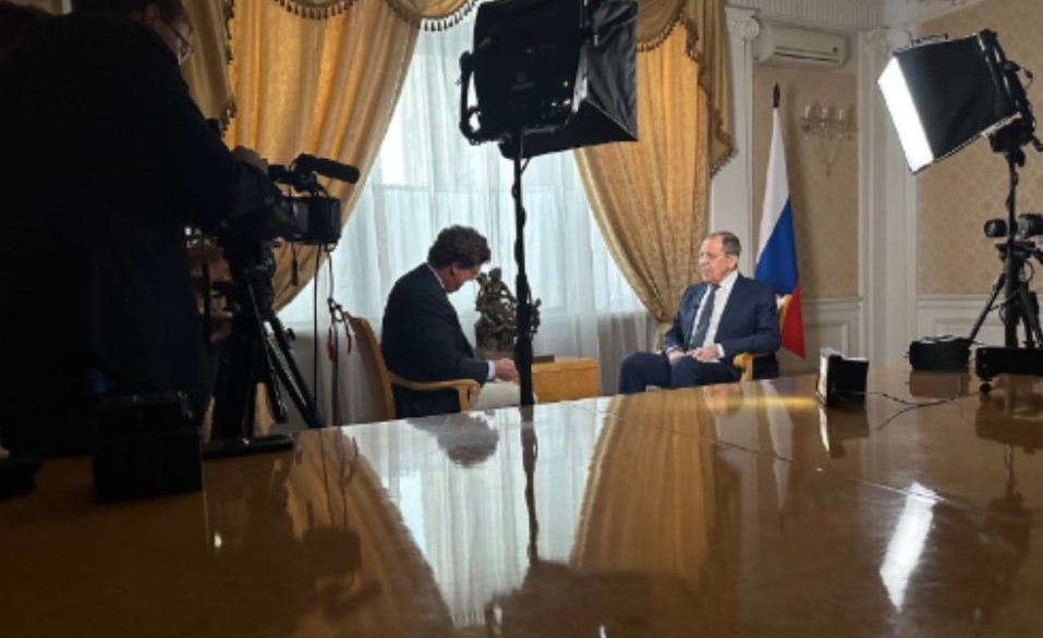 Karslon u Moskvi: Lavrov mu dao intervju, Zelenskom zabranili Amerikanci VIDEO