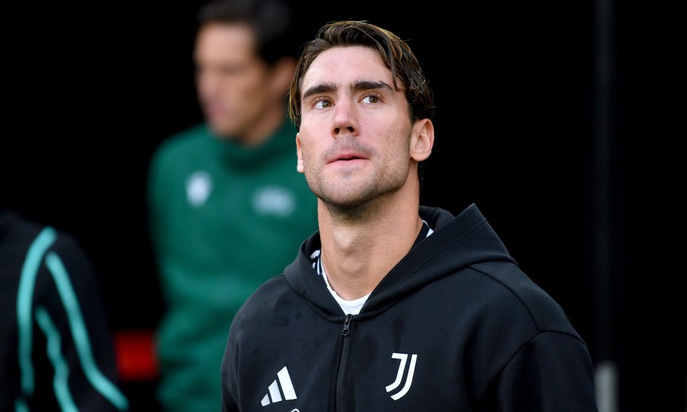 Nikako da “kliknu”: Motina nova “otrovna strijela” prema Vlahoviću