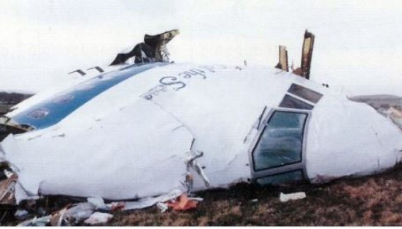 Pao na livadu pored aerodoroma: Avion se srušio nekoliko trenutaka nakon polijetanja