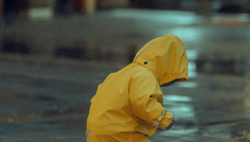 Zbog opasnosti od davljenja: Iz prodaje povučena dječija kabanica