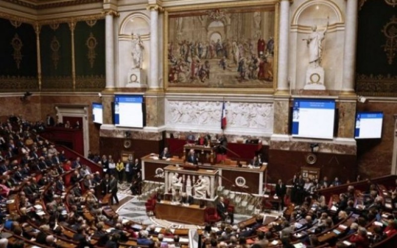 Izglasano nepovjerenje premijeru: Pala francuska Vlada