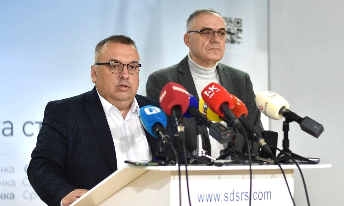 Radulović naslijedio Miličevića: Napeta situacija u SDS-u, biće više kandidata za novog predsjednika