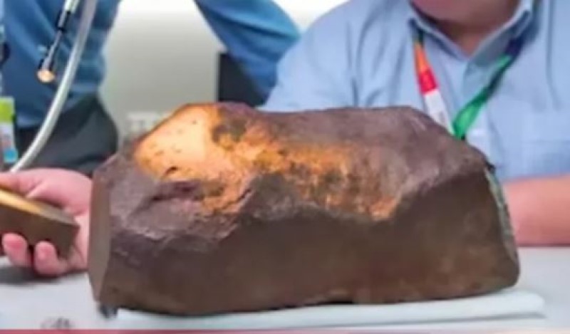 Ludilo mozga! Godinama čuvao kamen nadajući se da je zlato, a bilo nešto mnogo vrednije VIDEO