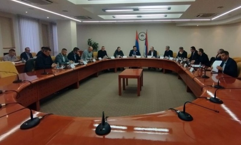 Posebna sjednica: Poslanici Srpske odlučuju o povećanju plata medicinskim sestrama