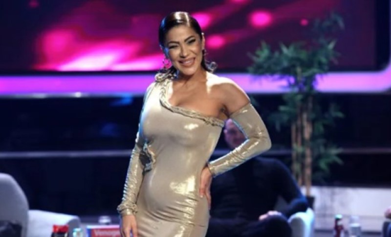 Mina našla srodnu dušu preko Interneta, pa šokirala: “Rodiću mu troje djece”