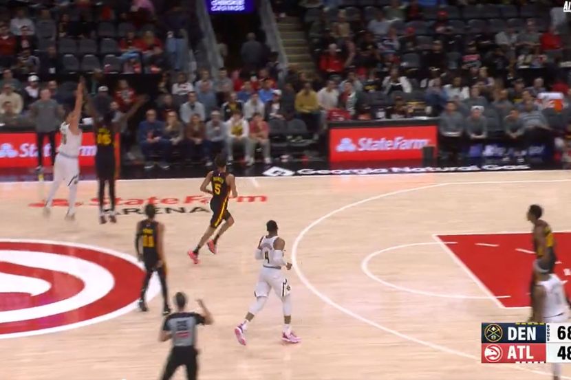 Magija Nikole Jokića: Pogledajte kako je ubacio trojku sa pola terena VIDEO