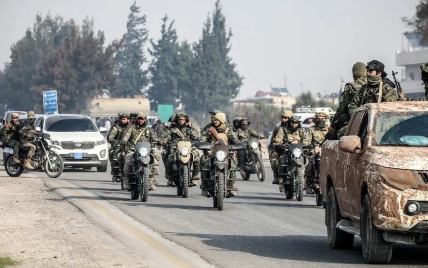 Pobunjenici preuzeli kontrolu nad Damaskom: Asad napustio Siriju