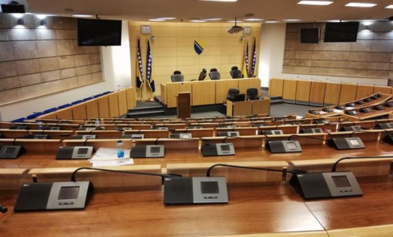 Nakon što je tri puta odgođena: Počela sjednica Predstavničkog doma Parlamenta FBiH