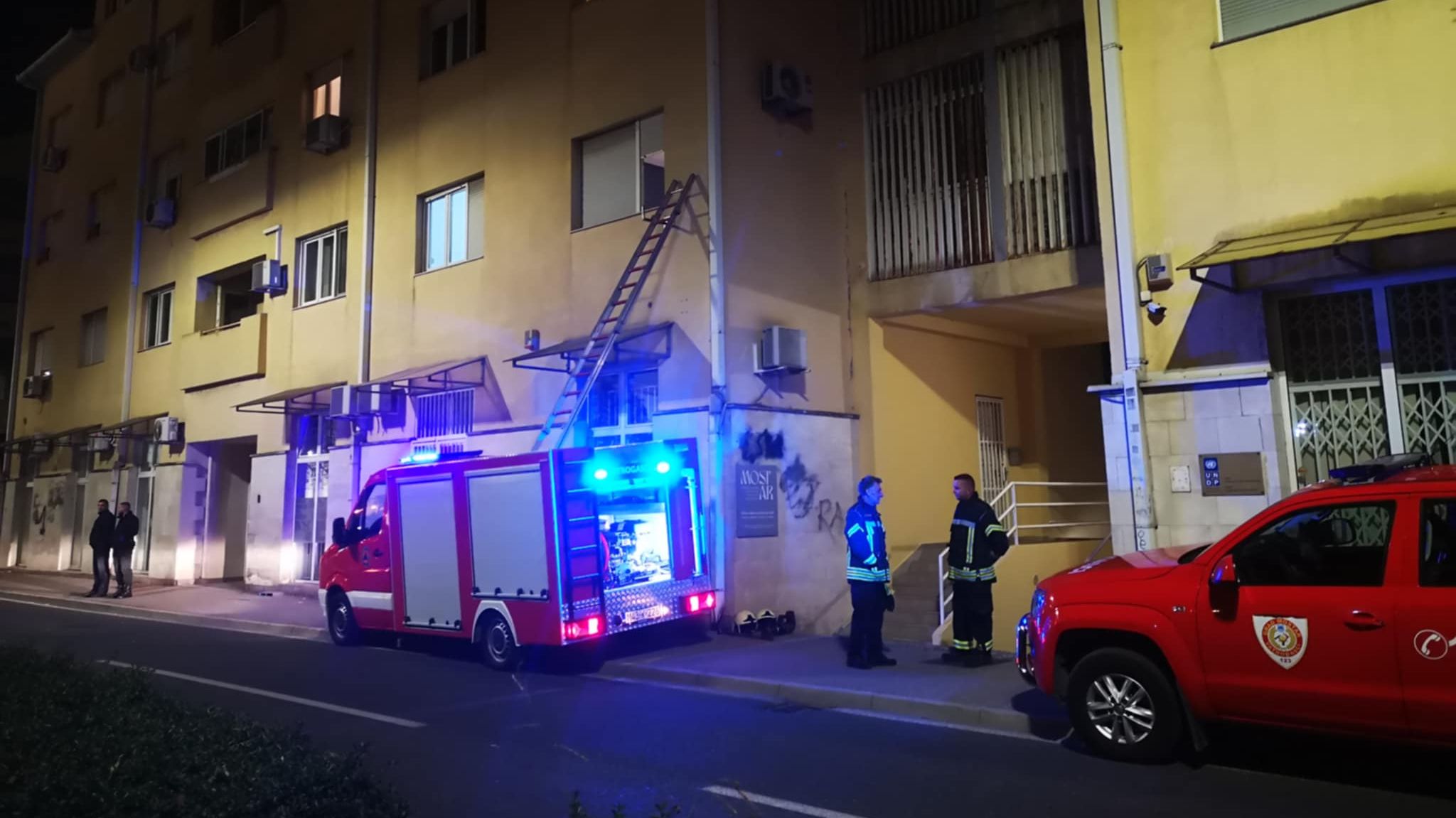 Detalji pucnjave u Mostaru: Ranjena žena živjela sa napadačem
