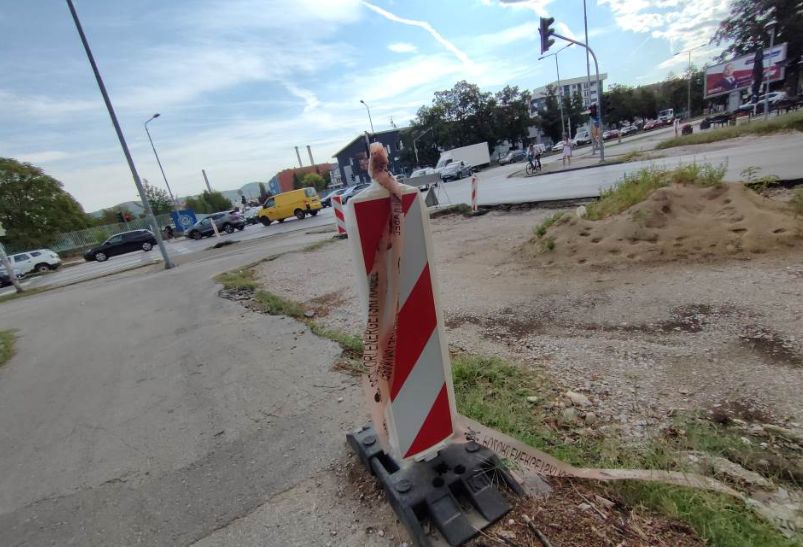 Džaba kopali: Stanivuković odustaje od izgradnje kružnog toka kod Audi servisa FOTO