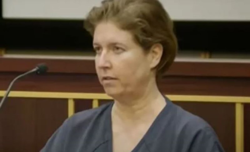 Jezivo! Sara se igrala žmurke sa dečkom pa ga zatvorila u kofer i ostavila da umre VIDEO