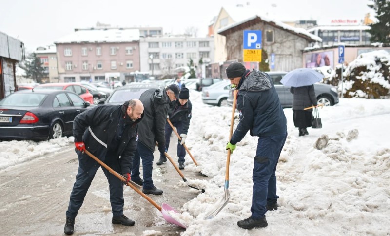 Gradska uprava Banjaluka uputila molbu građanima: Ne parkirajte na ovim parkinzima