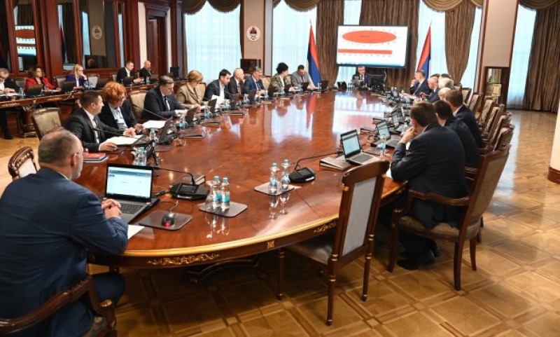 Počela sjednica: Pred Vladom Srpske budžet i program ekonomskih reformi