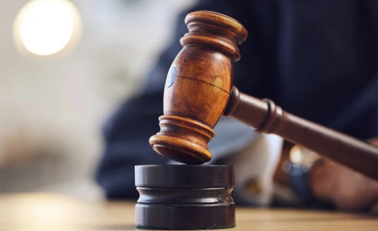 Penzioneru izrečena kazna: Popio kafu sa suprugom, pa joj prerezao vrat