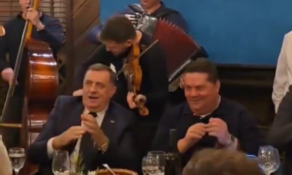 Predsjednik Srpske zapjevao u Skoplju: Ljubav prema narodu ne treba objašnjavati VIDEO