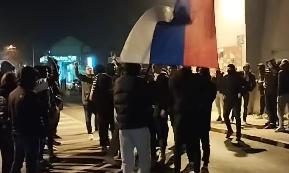 Srpska ujedinila navijače: Delije i Grobari slave Dan Republike VIDEO