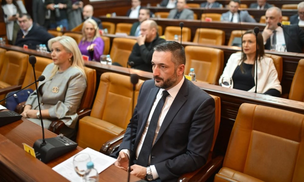 Gradonačelnik i odbornici položili zakletve: Ninković izabran za predsjednika, bez podrške PDP-a FOTO