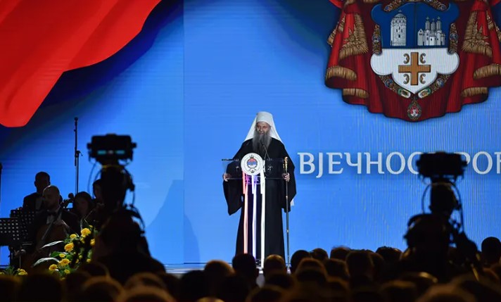 Patrijarh Porfirije poručio: Srpska prolazi kroz različita raspeća, ali to nosi tajnu pobjede