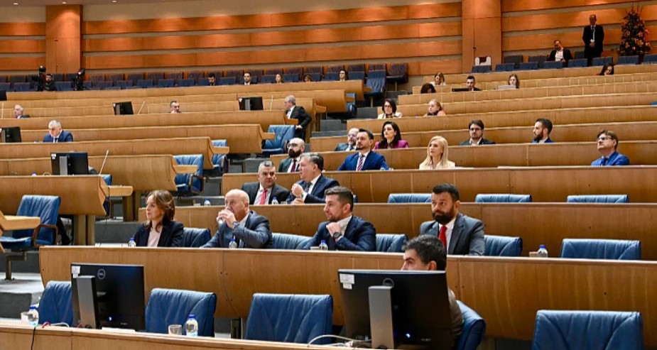 Trzavice na nivou BiH: Usvojena dva evropska zakona, SNSD uzdržan, podrška opozicije iz Srpske