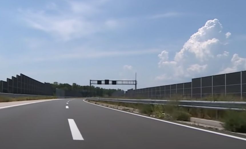 Sudar na auto-putu: Jedna osoba povrijeđena, usporen saobraćaj